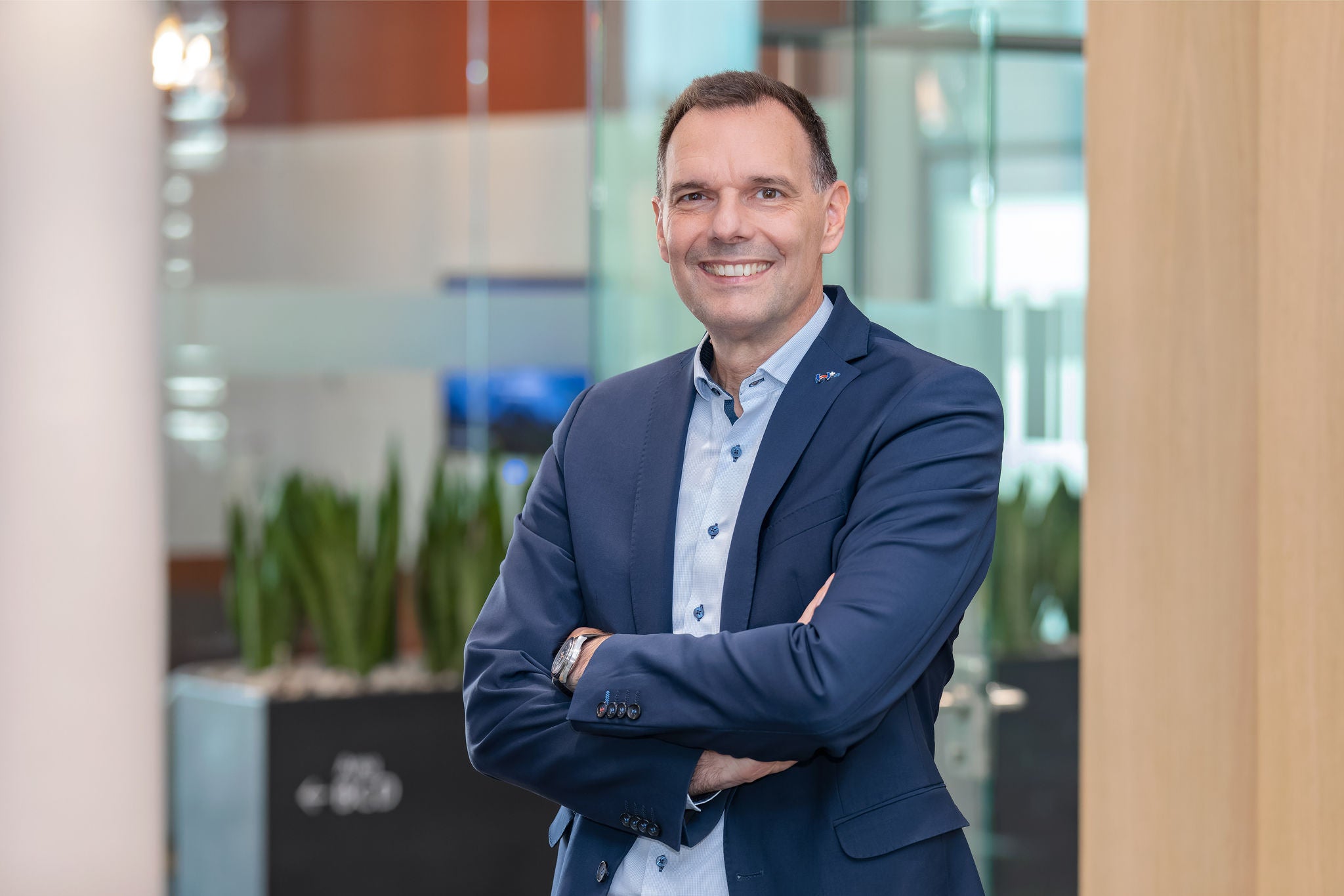 Jan Henning Mehlfeldt - Azienda globale di tetti Webasto SE